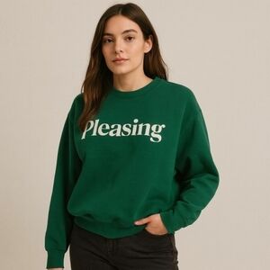 Pleasing Crewneck in Forest Green